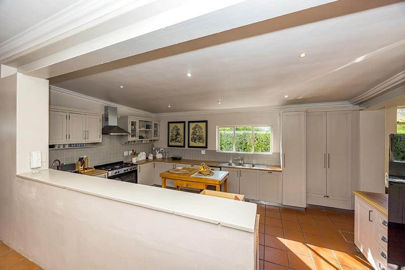 4 Bedroom Property for Sale in Claremont Western Cape